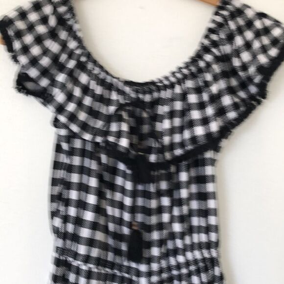 Derek Heart Black/ White Domino Gingham Romper w/ Fringe - Picture 2 of 4